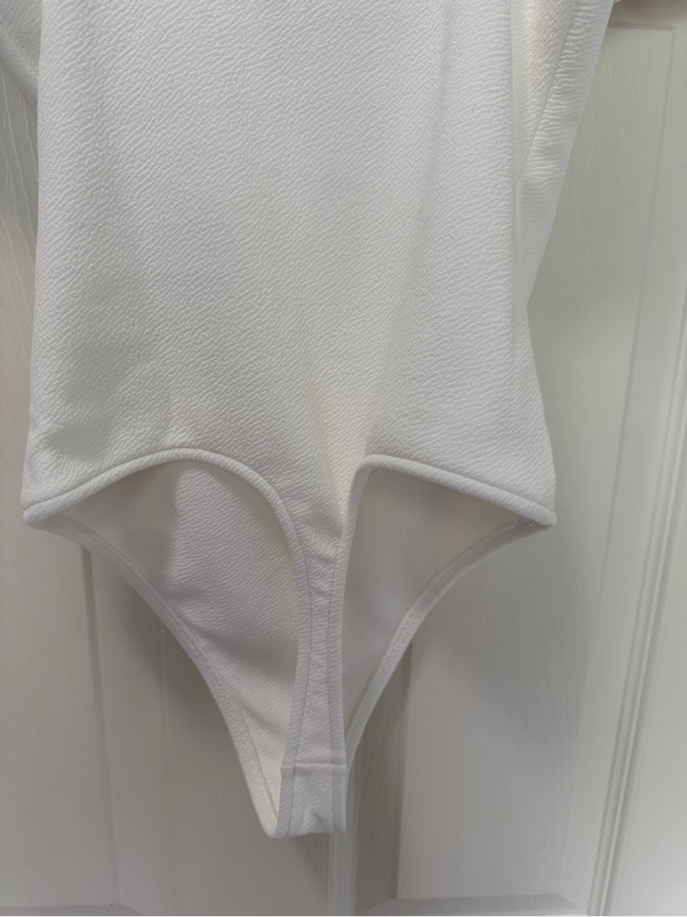Show Me Your Mumu Baker Women's Bodysuit w/ Puff Sleeves Sz. S - Picture 5 of 9